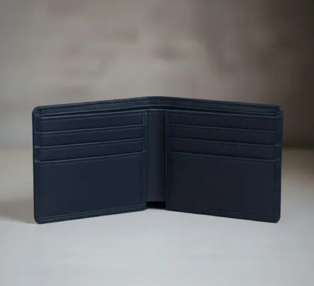 Luxtago Classic Leather Wallet for Men