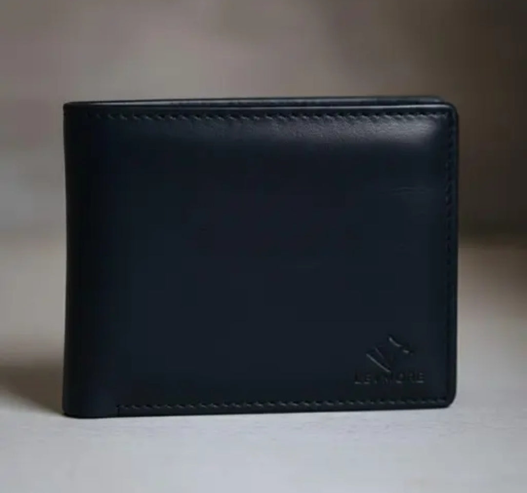 Luxtago Classic Leather Wallet for Men